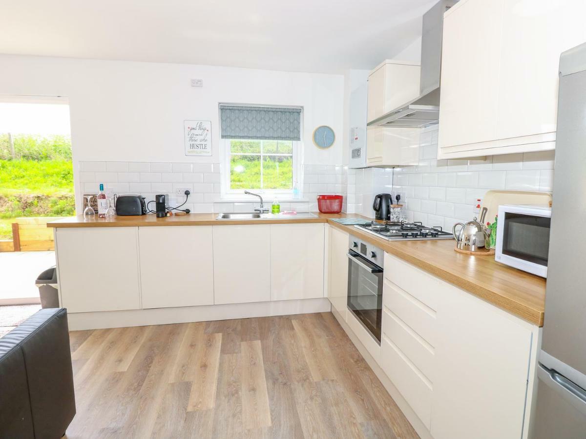 6 Yarmouth Cottages Freshwater Exteriér fotografie