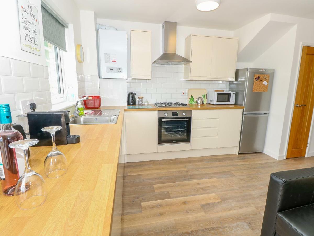6 Yarmouth Cottages Freshwater Exteriér fotografie