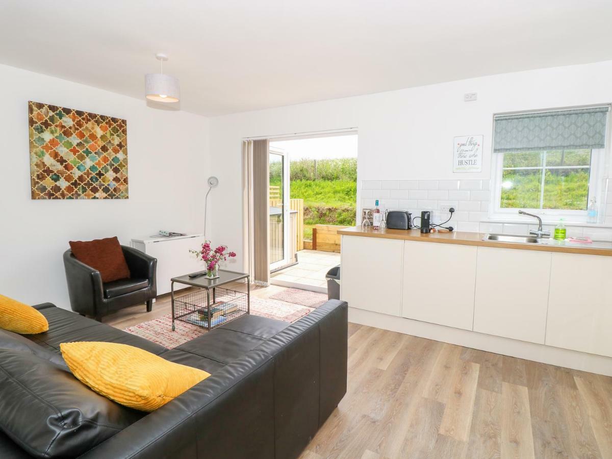 6 Yarmouth Cottages Freshwater Exteriér fotografie